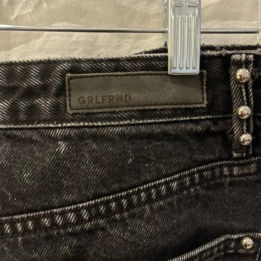 GRLFRND EVA STUDDED AND GUSSET A-FRAME BLACK DENIM MINI SKIRT, RAW EDGE, SIZE 29 - Picture 5 of 13